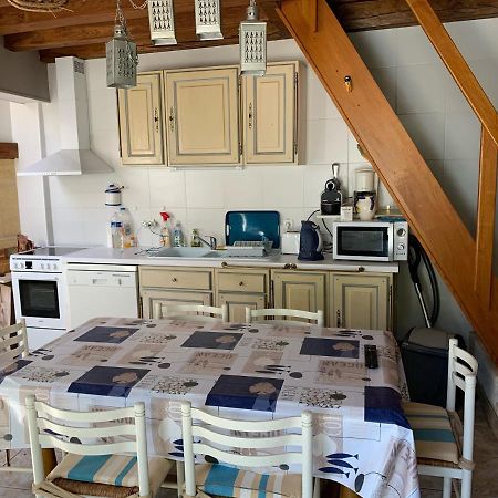 Saint-Martin-de-Ré Maison De Pays Au Centre Du Village מראה חיצוני תמונה